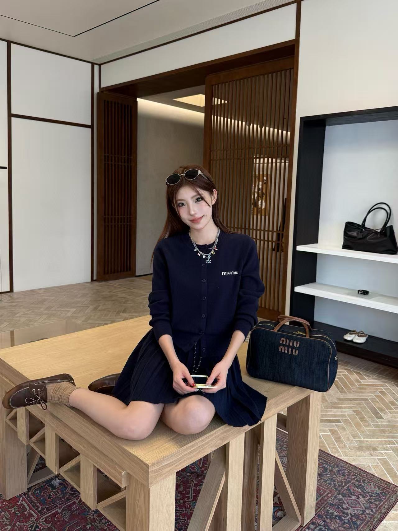 M1UM1U ウールカーディガン+スカート ツーピースセット【50％割引+送料無料】