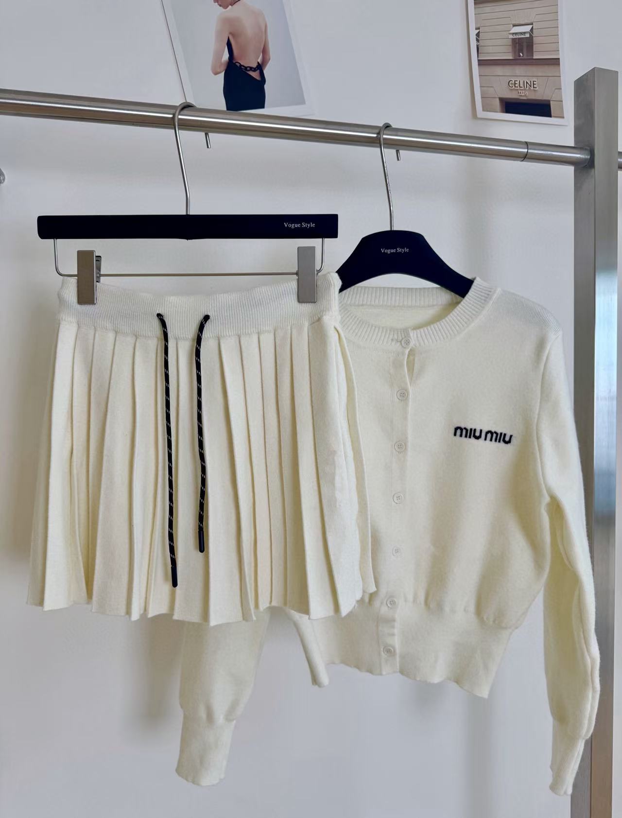 M1UM1U ウールカーディガン+スカート ツーピースセット【50％割引+送料無料】