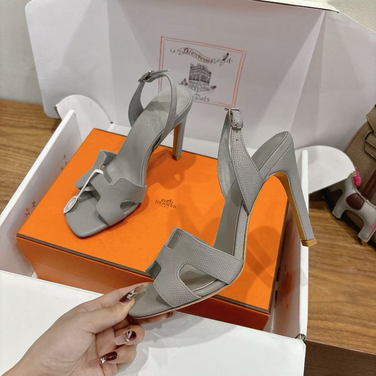 HERME5 高品質牛革ハイヒールサンダル【50％割引+送料無料】