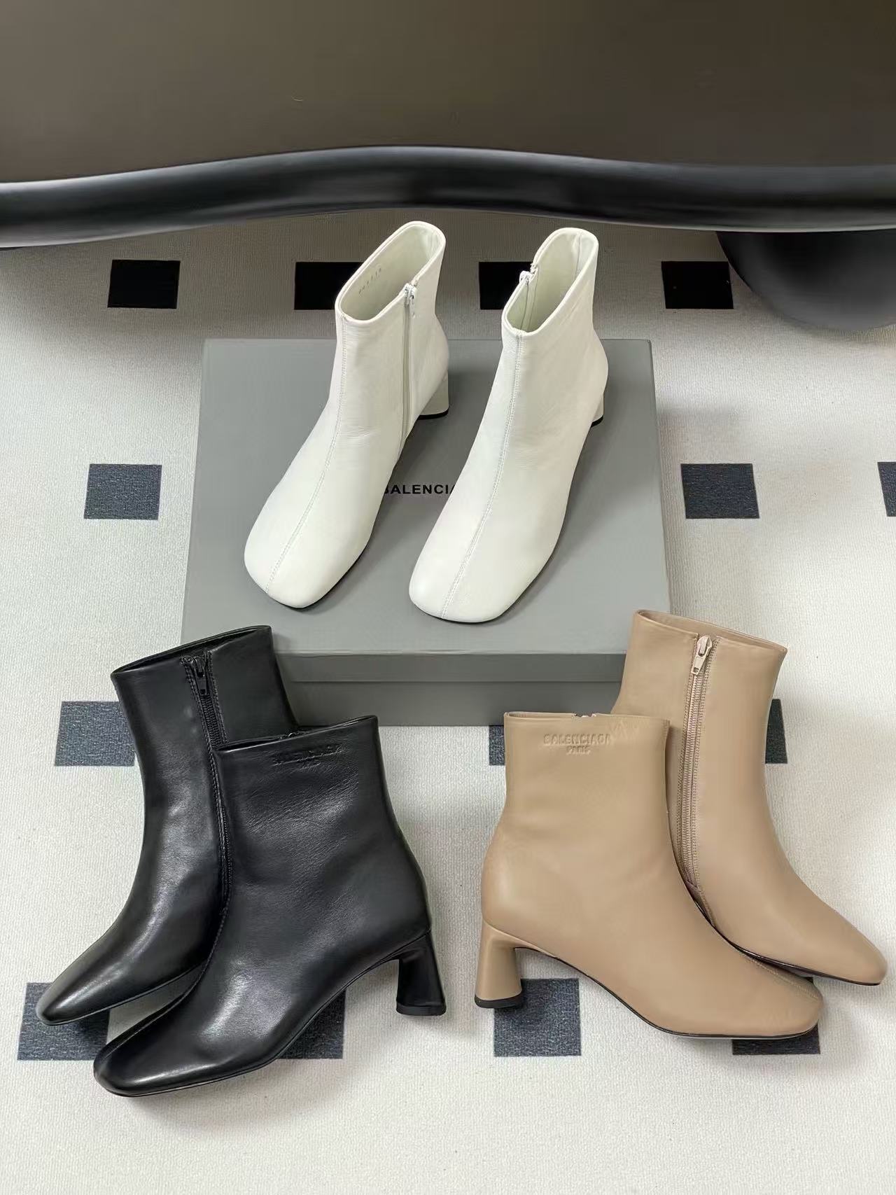 BALENC1AGの高品質スクエアトゥアンクルブーツ【50％割引+送料無料】