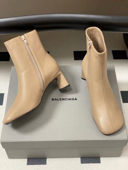 BALENC1AGの高品質スクエアトゥアンクルブーツ【50％割引+送料無料】