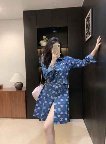 CEL1NE 凱旋門デニムプリントドレス【50％割引+送料無料】