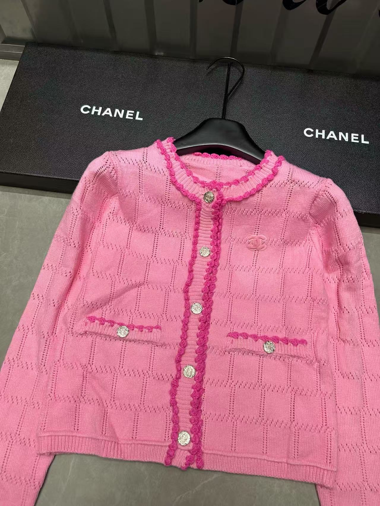 CHANE1 メタルボタン付きウールカーディガン【50％割引+送料無料】