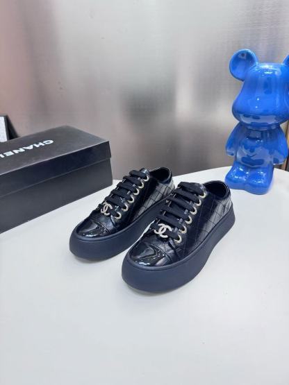 CHANE1 ダブルC レースアップ カジュアルシューズ【50％割引+送料無料】