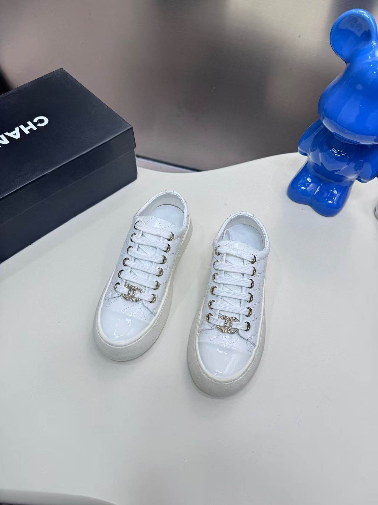 CHANE1 ダブルC レースアップ カジュアルシューズ【50％割引+送料無料】