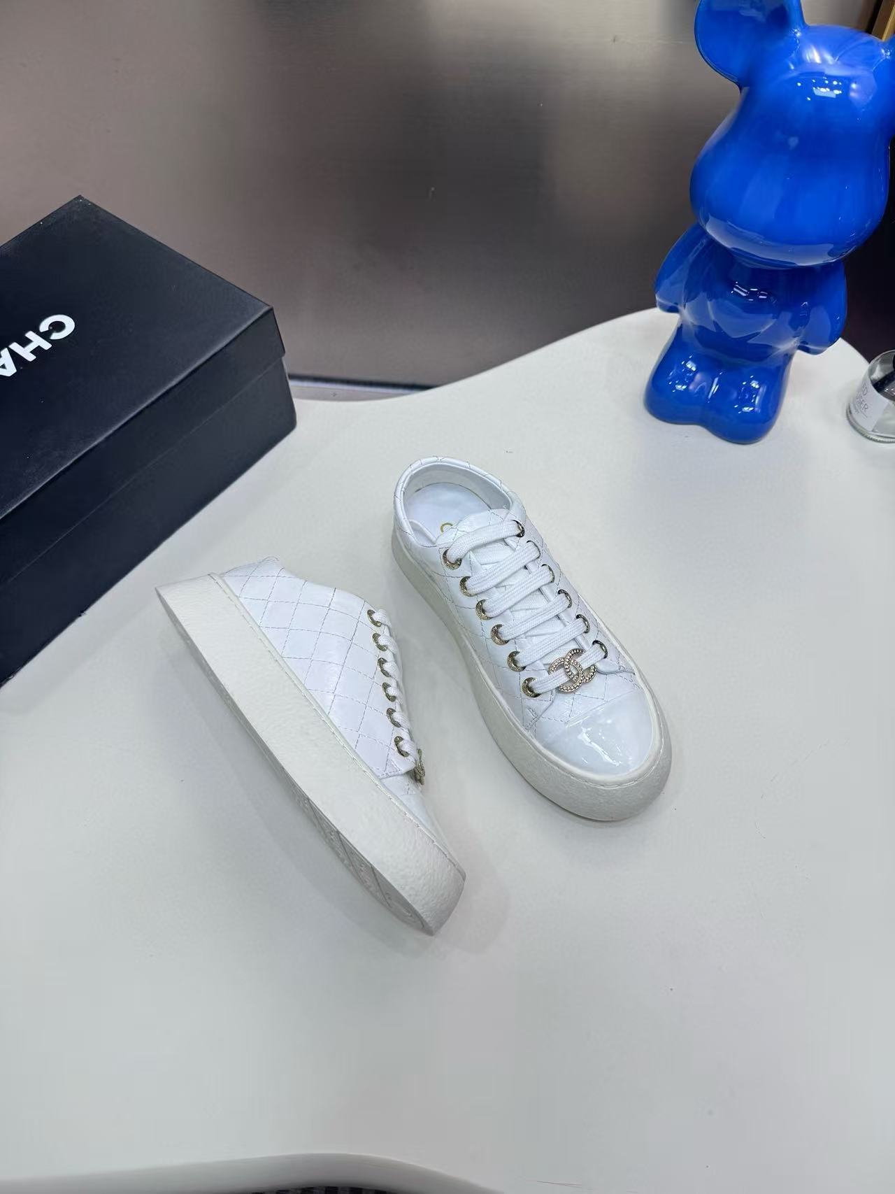 CHANE1 ダブルC レースアップ カジュアルシューズ【50％割引+送料無料】