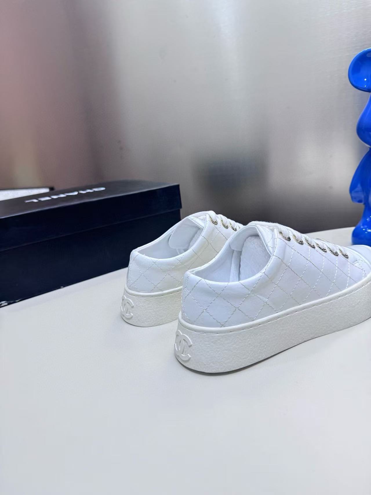 CHANE1 ダブルC レースアップ カジュアルシューズ【50％割引+送料無料】