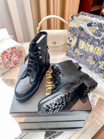 CHANE1 レースアップアンクルブーツ【50％割引+送料無料】