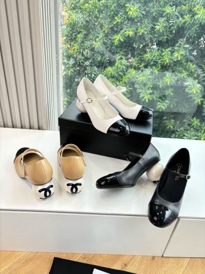 CHANE1 高品質ダブルCパールローヒール【50％割引+送料無料】