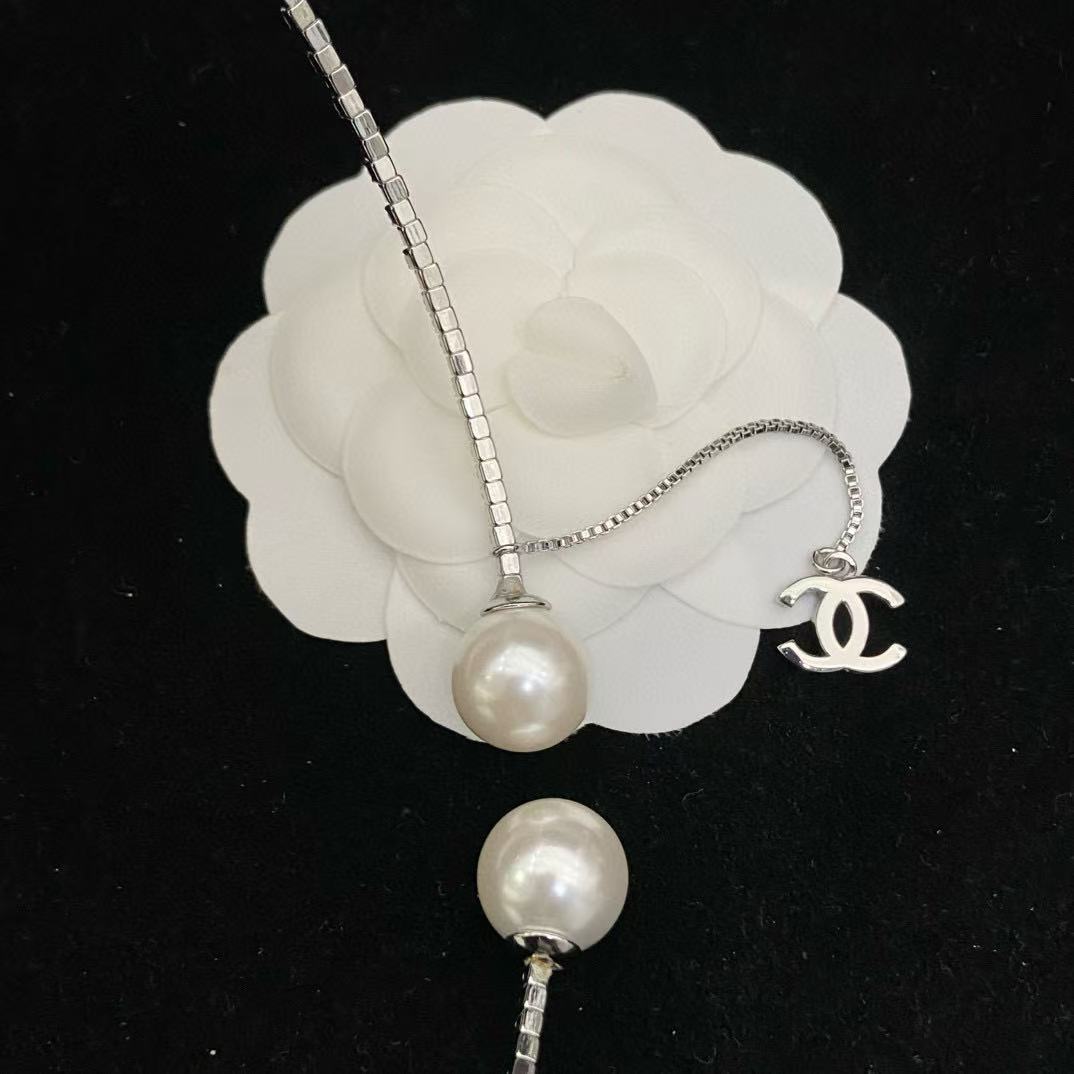 CHANE1 パールダブルCネックレス【50％割引+送料無料】