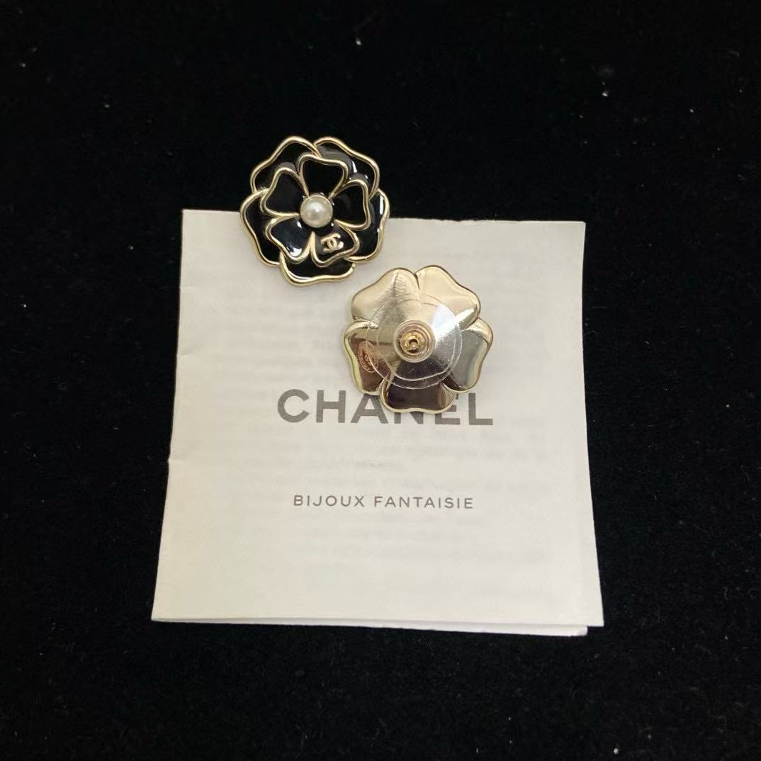 CHANE1 ブラックカメリアイヤリング【50％割引+送料無料】