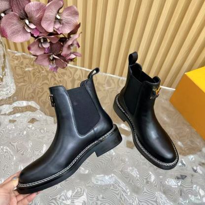 LVの高品質レザーアンクルブーツ【50％割引+送料無料】