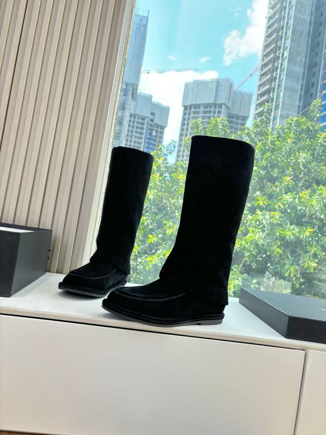 CHANE1高品質のダブルCヌバックレザーハイブーツ【50％割引+送料無料】