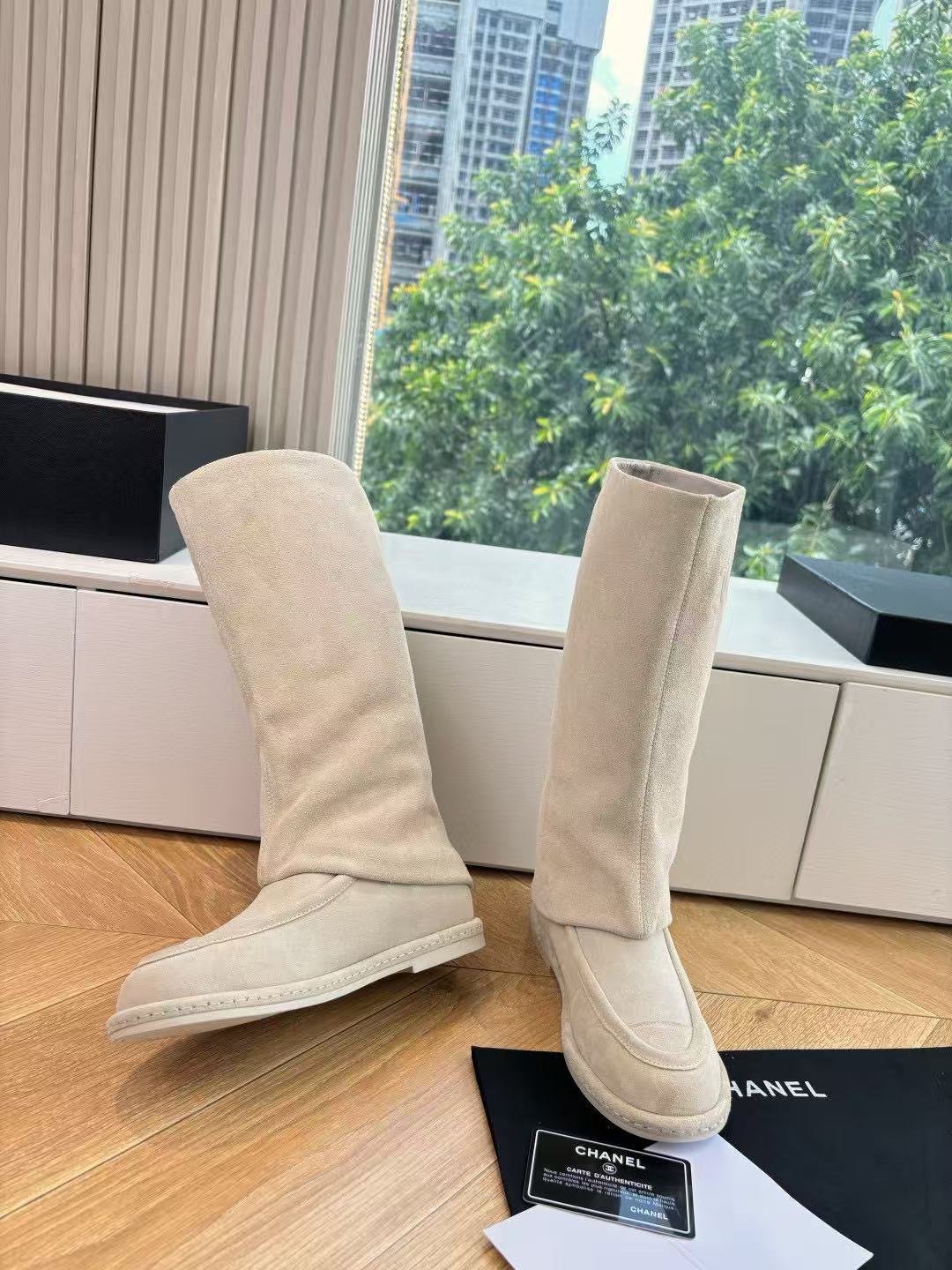 CHANE1高品質のダブルCヌバックレザーハイブーツ【50％割引+送料無料】