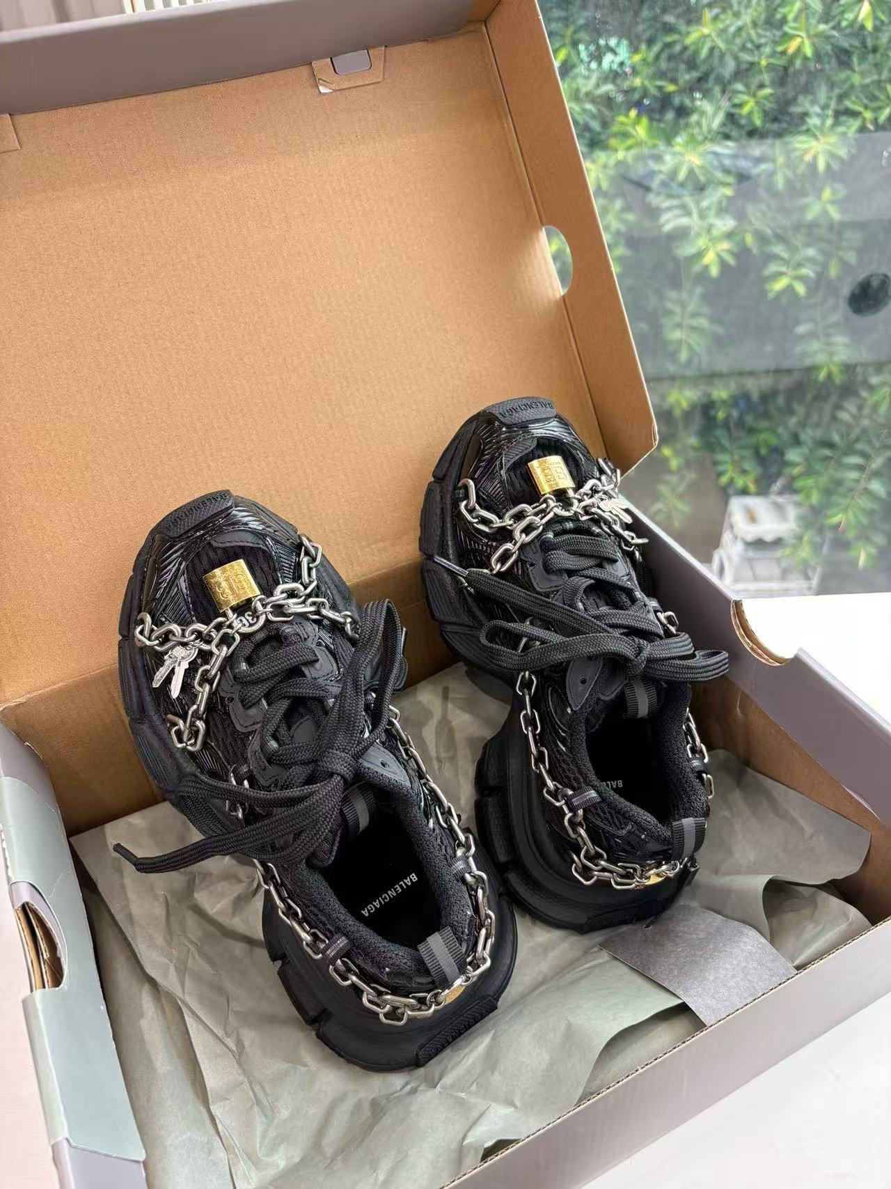 BALENC1AG 高品質チェーンカジュアルシューズ【50％割引+送料無料】