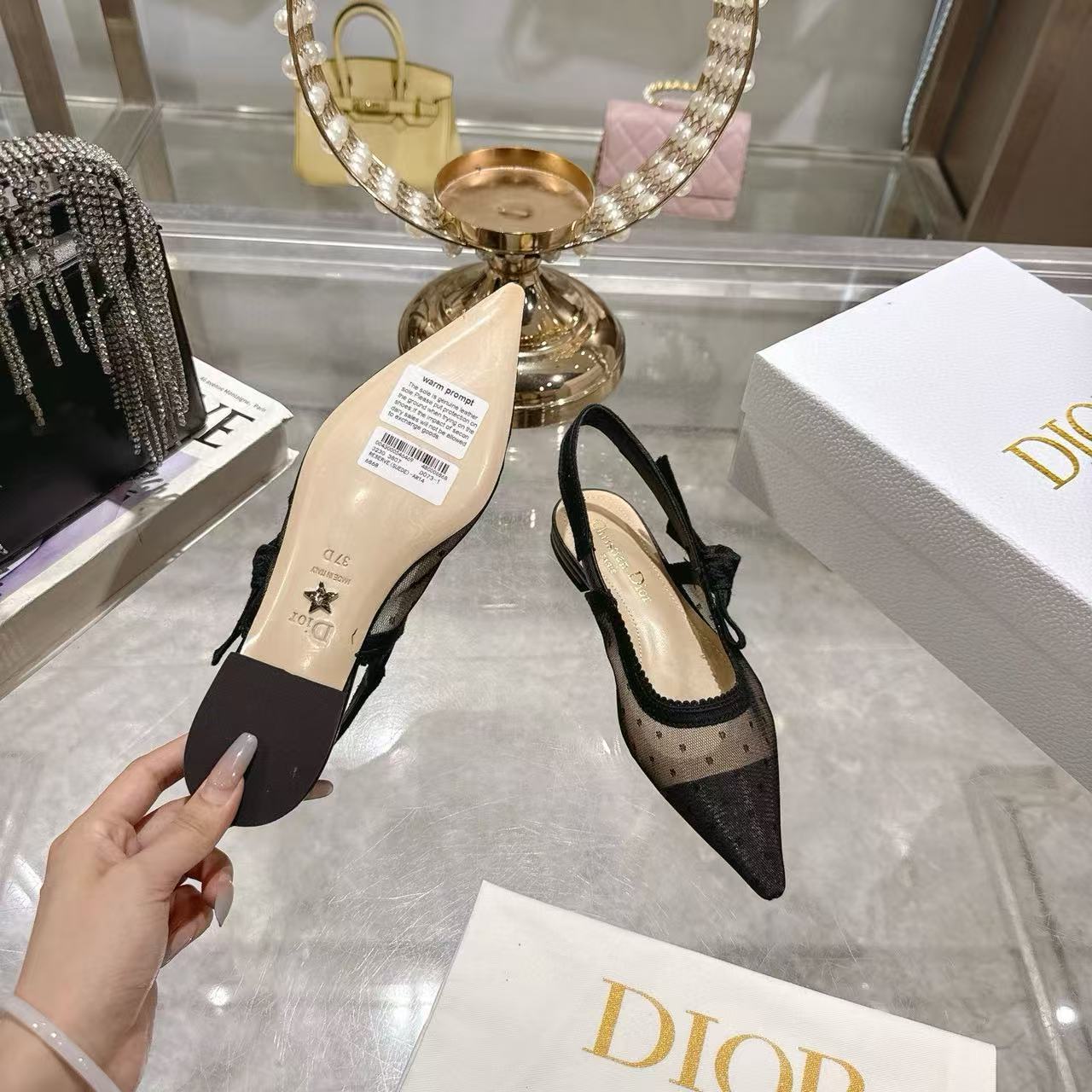 DI0Rの高品質中空ポインテッドフラットシューズ【50％割引+送料無料】