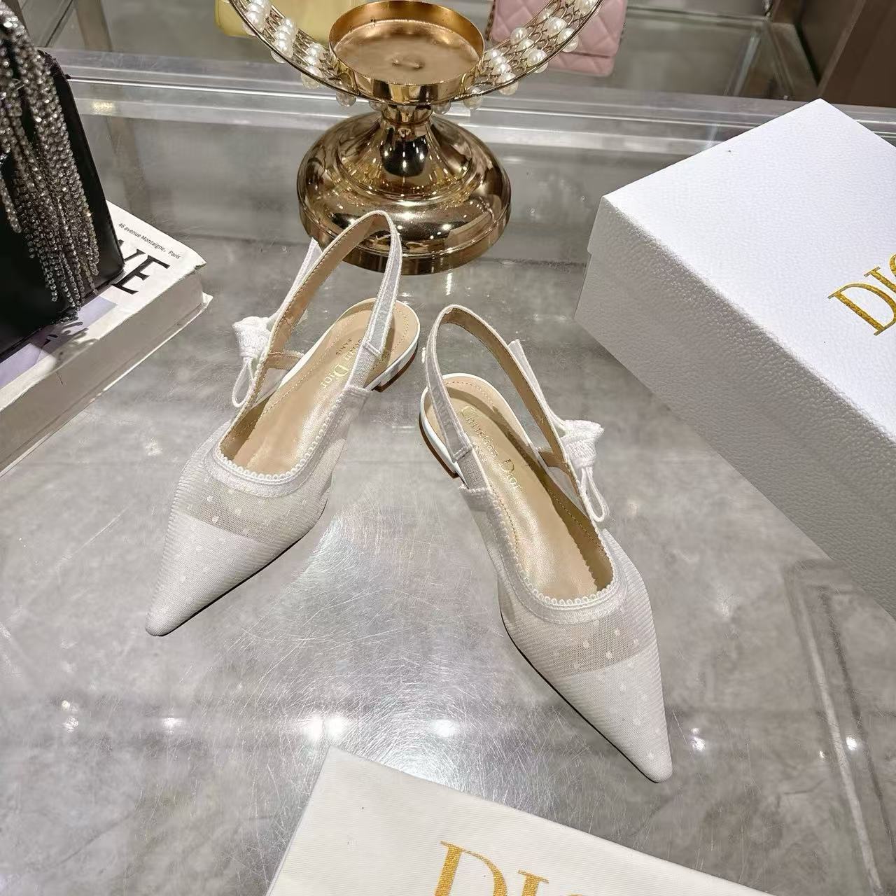 DI0Rの高品質中空ポインテッドフラットシューズ【50％割引+送料無料】