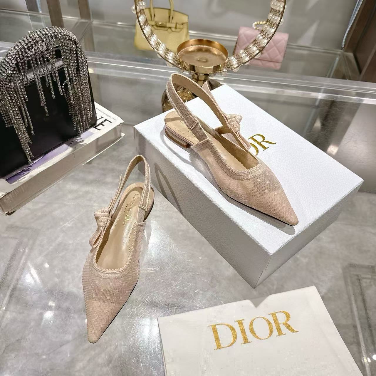 DI0Rの高品質中空ポインテッドフラットシューズ【50％割引+送料無料】