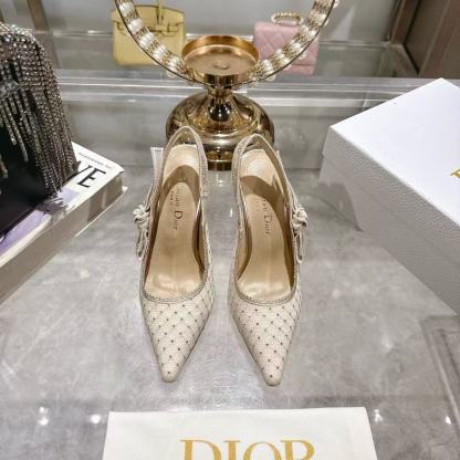 DI0Rの高品質ラインストーンポインテッドサンダル【50％割引+送料無料】