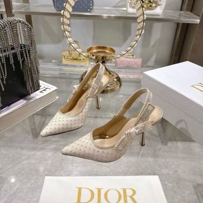 DI0Rの高品質ラインストーンポインテッドサンダル【50％割引+送料無料】