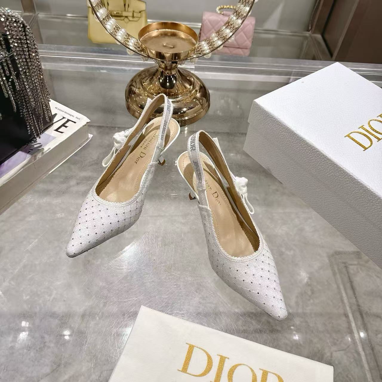 DI0Rの高品質ポインテッドラインストーンローヒール【50％割引+送料無料】