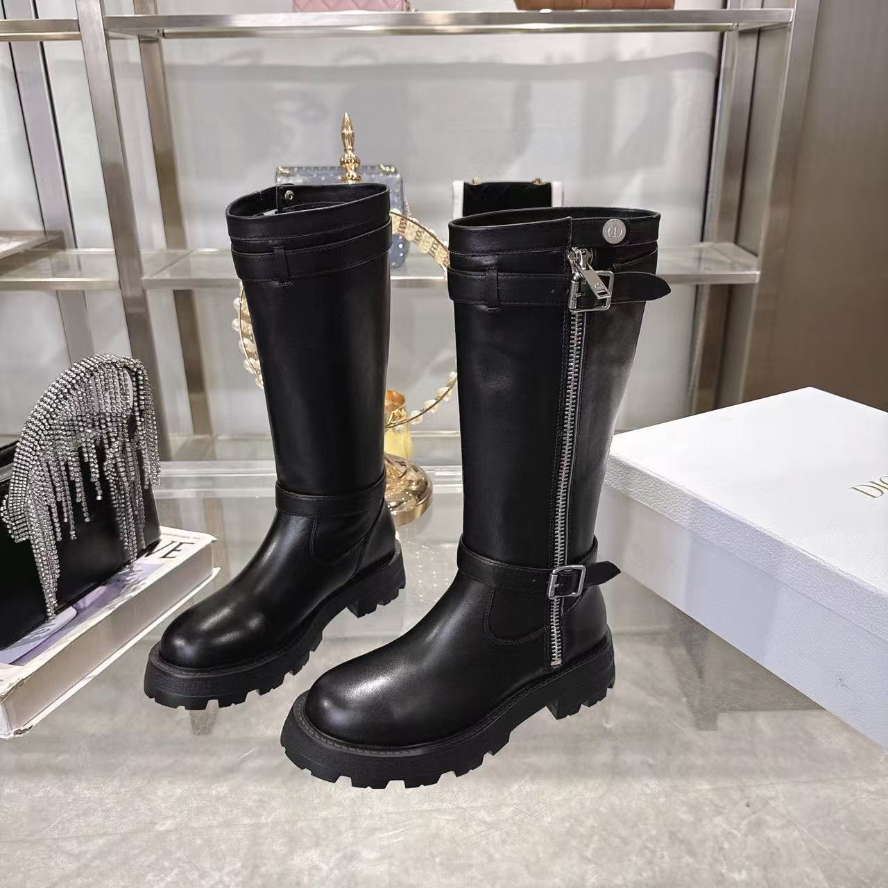 DI0Rの高品質ジッパー付きレザーハイブーツ【50％割引+送料無料】