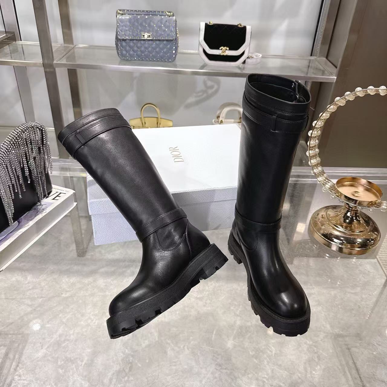 DI0Rの高品質ジッパー付きレザーハイブーツ【50％割引+送料無料】