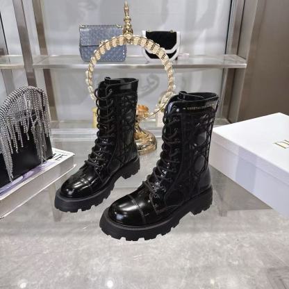 DI0Rの高品質レースアップアンクルブーツ【50％割引+送料無料】