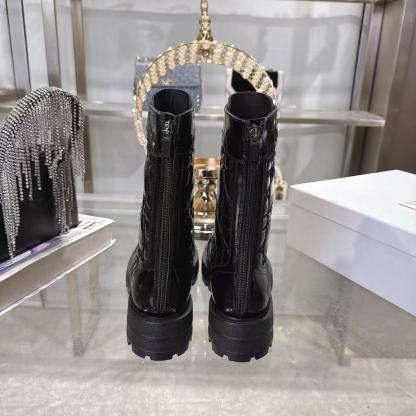 DI0Rの高品質レースアップアンクルブーツ【50％割引+送料無料】