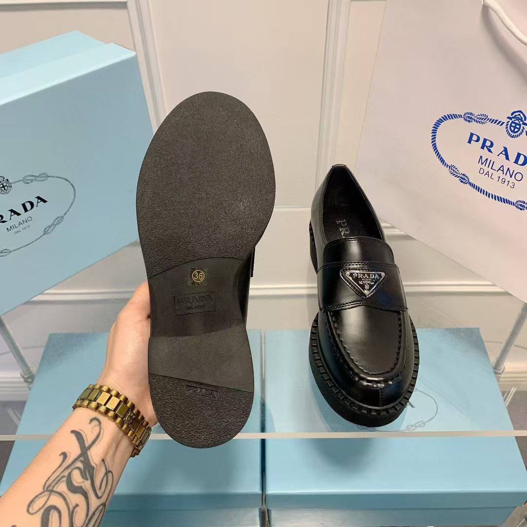 PR4DA トライアングルロゴ プラットフォームシューズ【50％割引+送料無料】