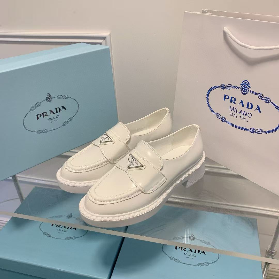 PR4DA トライアングルロゴ プラットフォームシューズ【50％割引+送料無料】