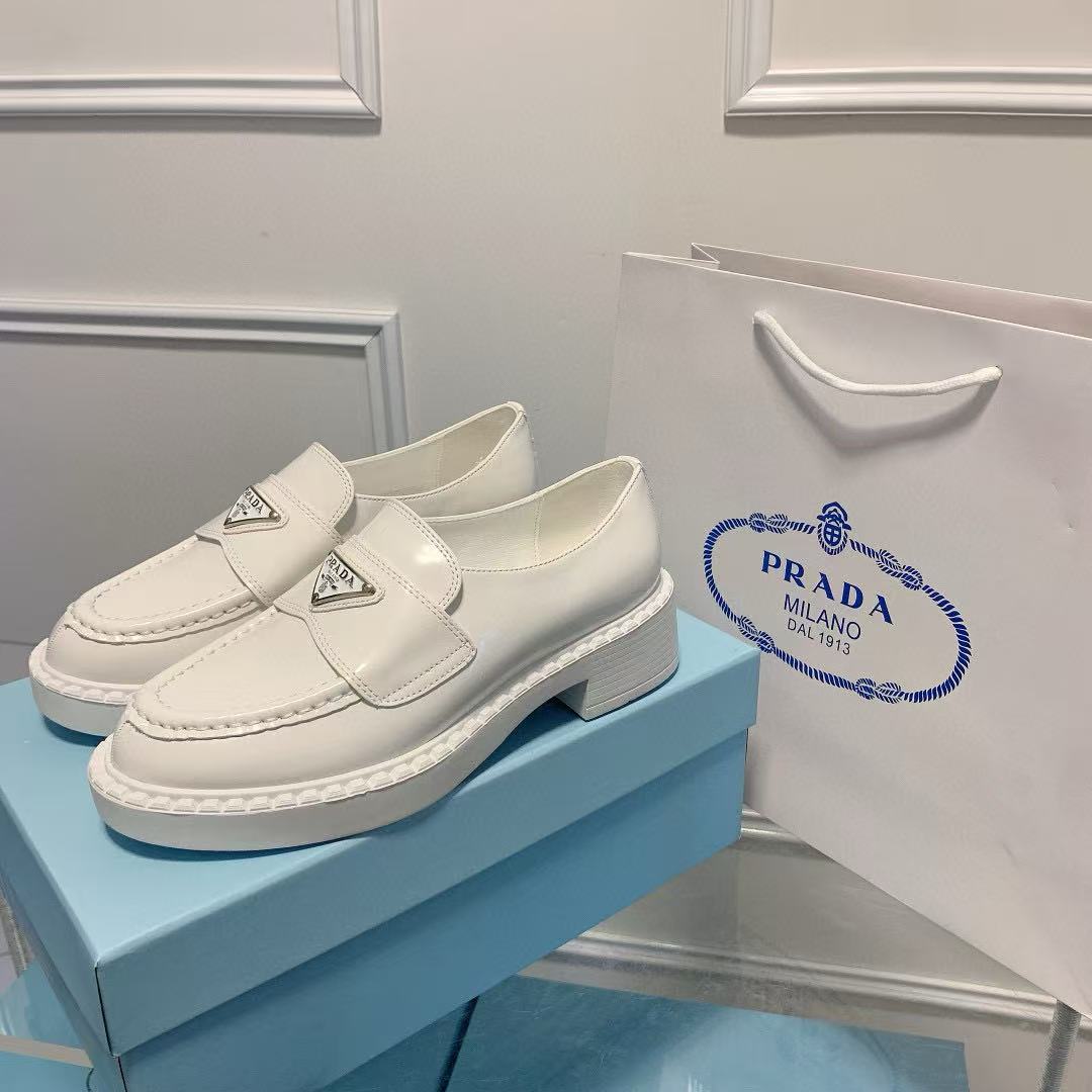 PR4DA トライアングルロゴ プラットフォームシューズ【50％割引+送料無料】