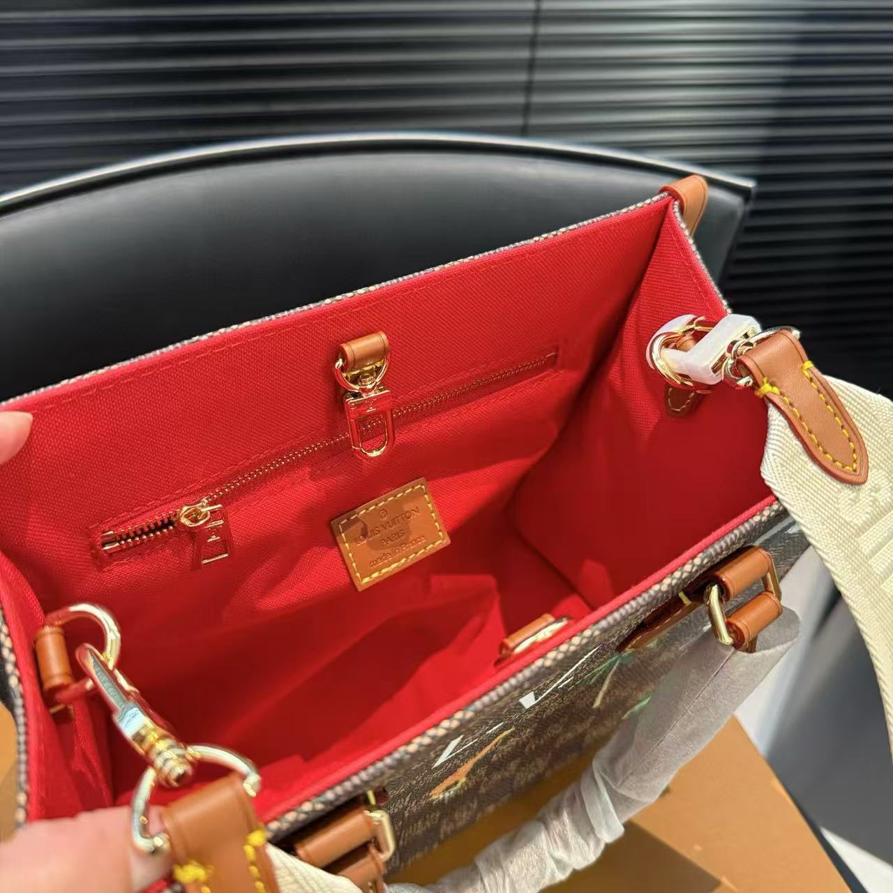 LVアニマルトートバッグ【50％割引+送料無料】