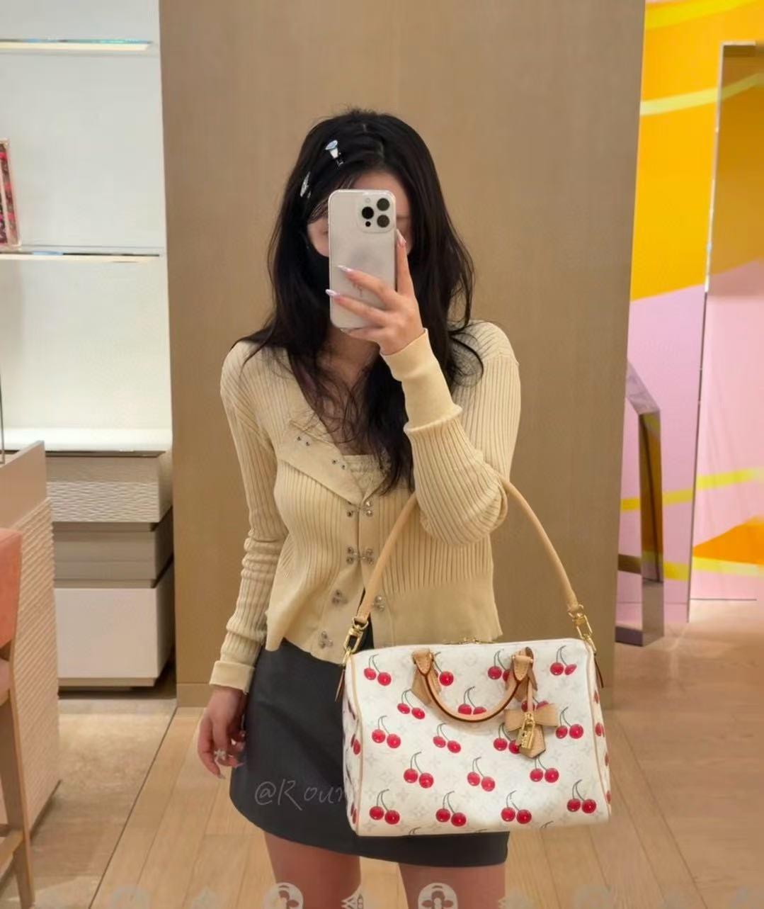 LVチェリーハンドバッグ【50％割引+送料無料】