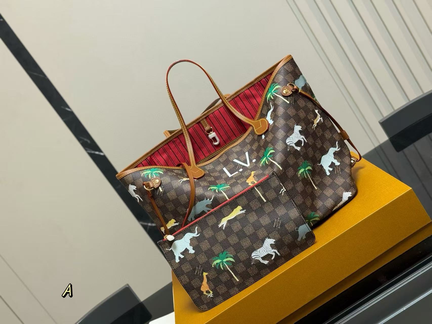 LV Neverfull動物のショッピングバッグ【50％割引+送料無料】