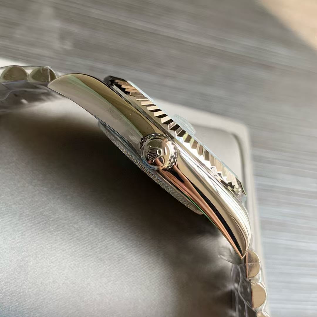 R0LEX スチールストラップウォッチ【50％割引+送料無料】