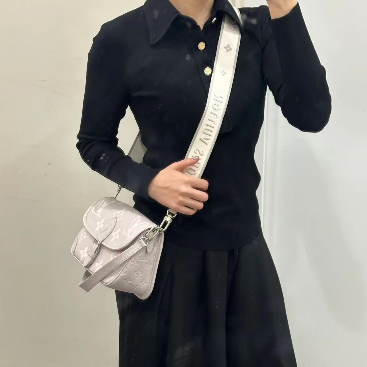 LV バゲット アンダーアームバッグ【50％割引+送料無料】