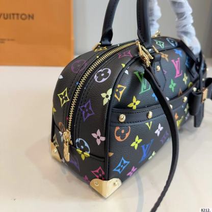 LVプリントのボウリングバッグ【50％割引+送料無料】