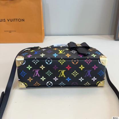 LVプリントのボウリングバッグ【50％割引+送料無料】