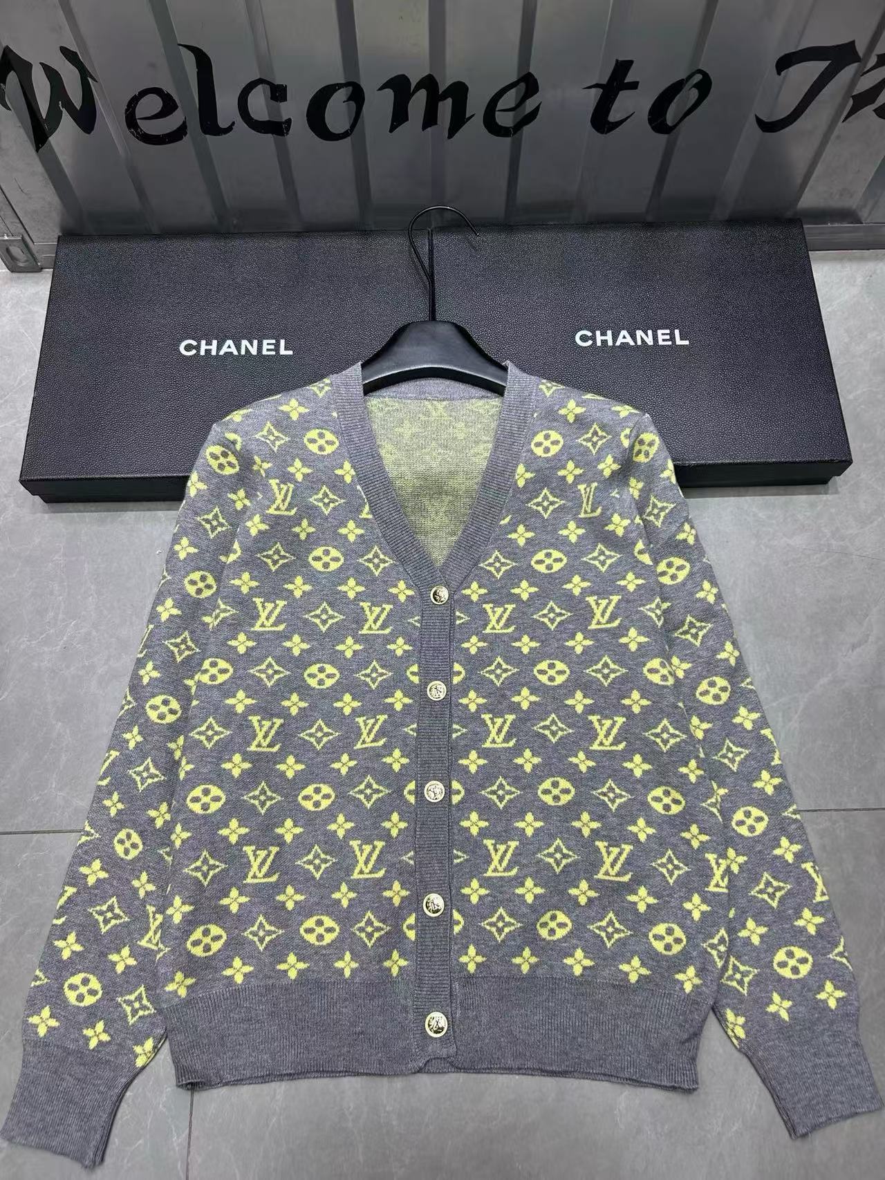 LVプリントウールカーディガン【50％割引+送料無料】