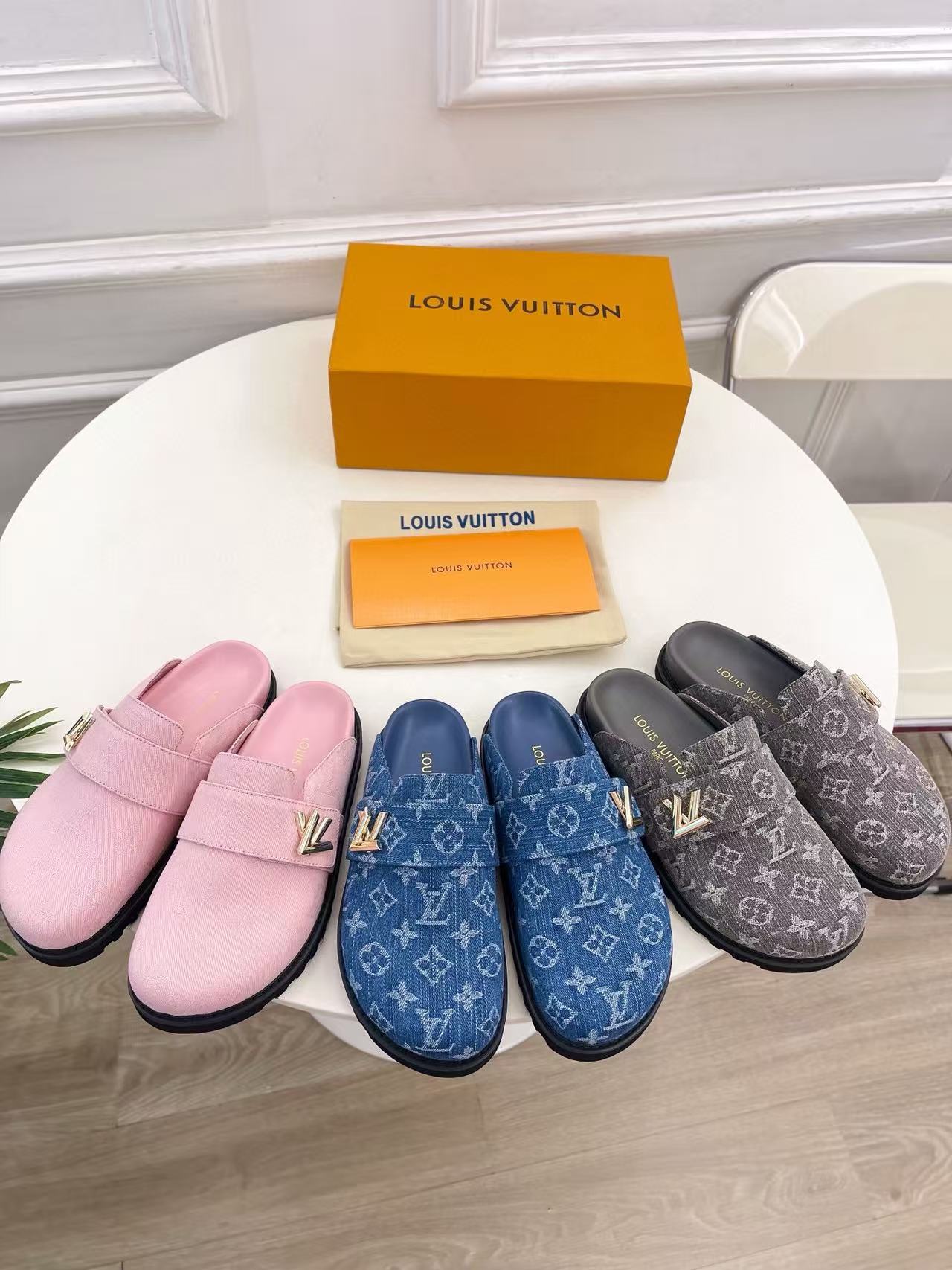 LVの高品質プリントスリッパ【50％割引+送料無料】