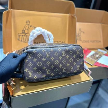 LVプリントのショッピングバッグ【50％割引+送料無料】