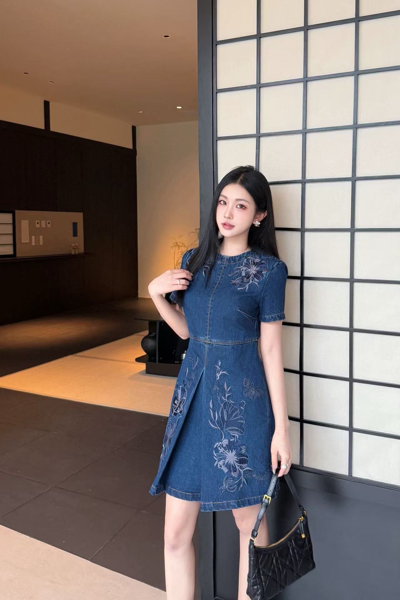 GUCC1 刺繍デニムドレス【50％割引+送料無料】