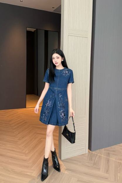 GUCC1 刺繍デニムドレス【50％割引+送料無料】