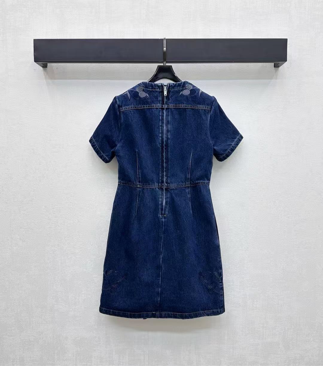 GUCC1 刺繍デニムドレス【50％割引+送料無料】