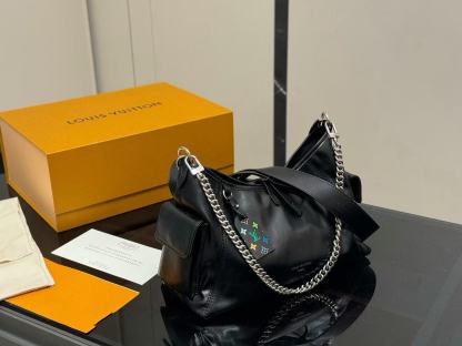 LV CarryAllチェーンハンドバッグ【50％割引+送料無料】