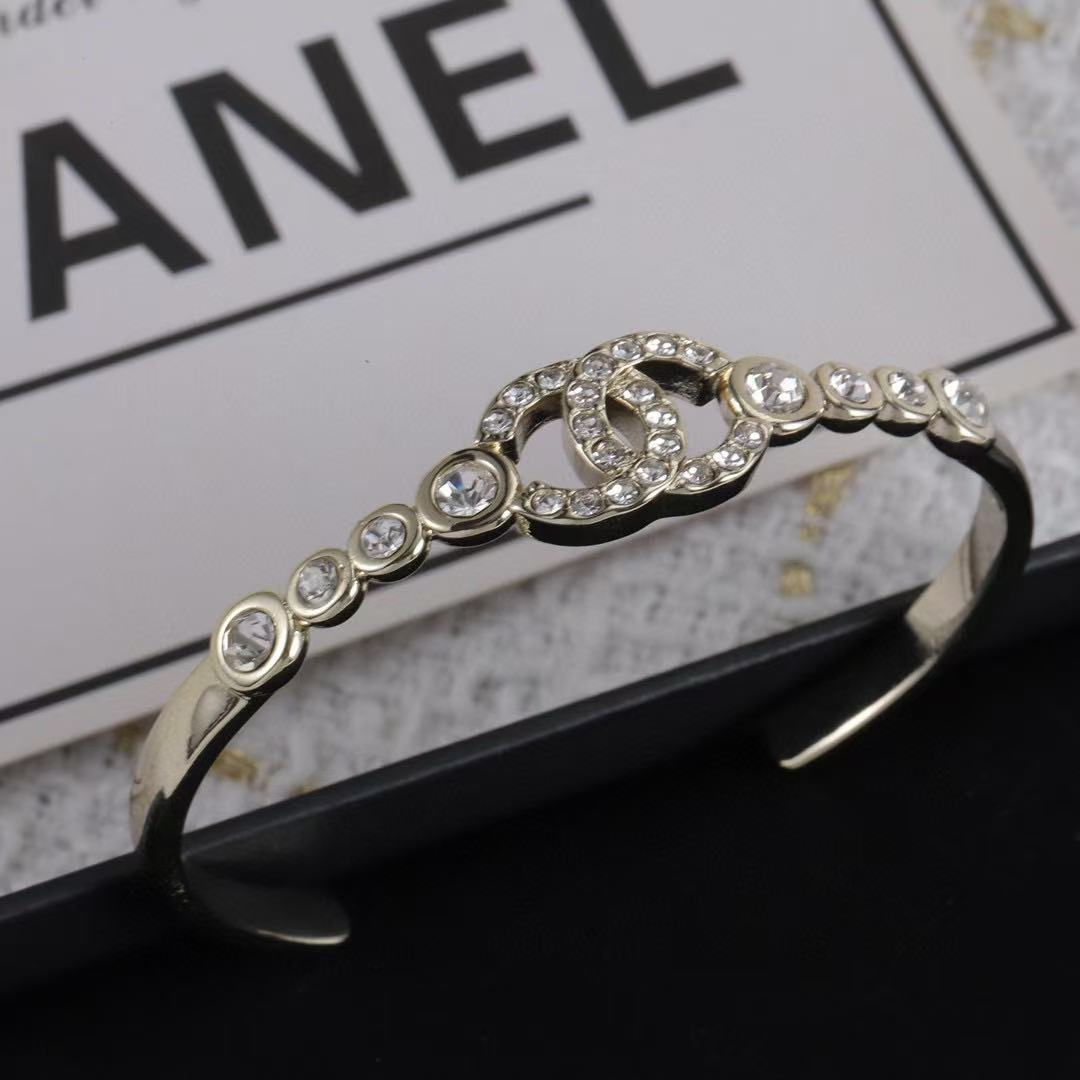 CHANE1 ダブルC ダイヤモンドブレスレット【50％割引+送料無料】
