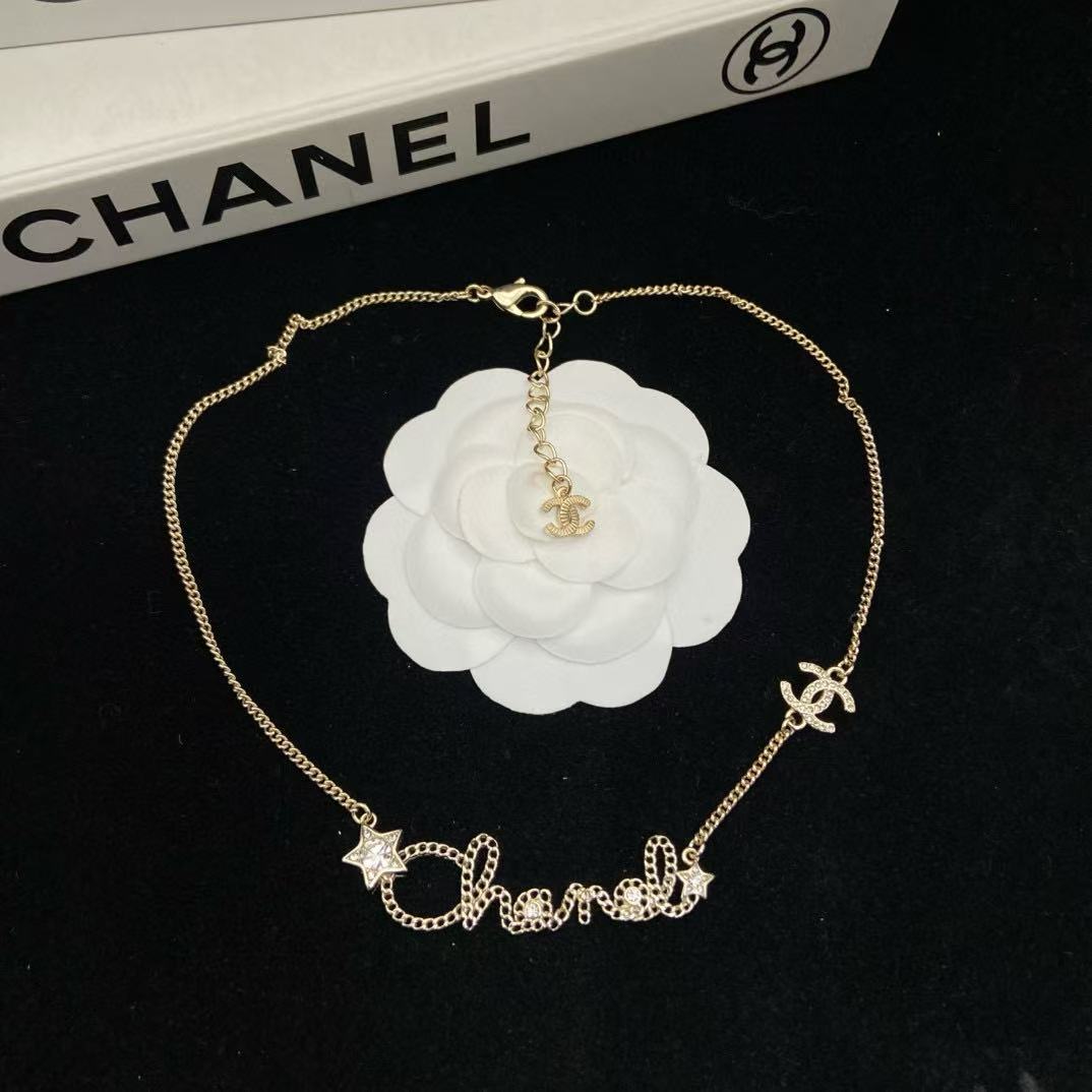 CHANE1 五芒星チェーンレターネックレス【50％割引+送料無料】