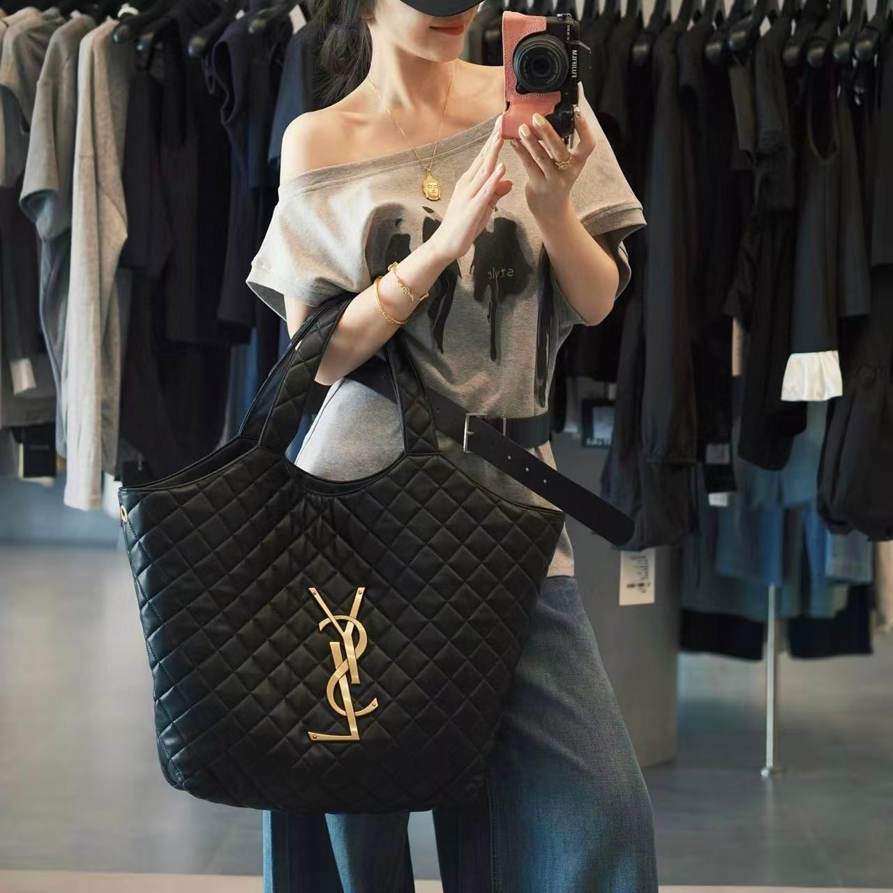 YSLのシンプルなショッピングバッグ【50％割引+送料無料】