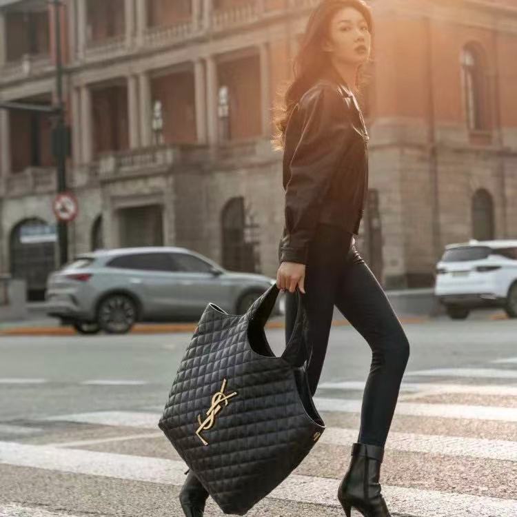 YSLのシンプルなショッピングバッグ【50％割引+送料無料】